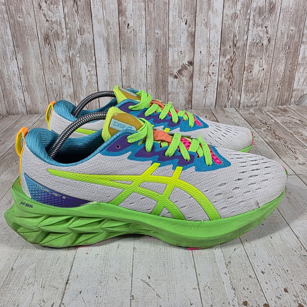 Asics Mens Novablast 2 Running Shoes White Neon Green 1011B418 Size 10.5